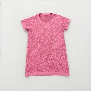 Lululemon Swiftly Tech Short Sleeve Crew
Heathered Pink Paradise Sz 10
